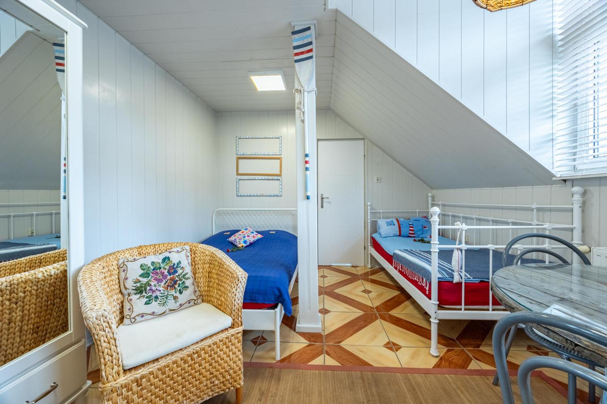 Apartamenty I Pokoje Blisko Morza Gryfa Pomorskiego 54 Мендзиздроє Екстер'єр фото