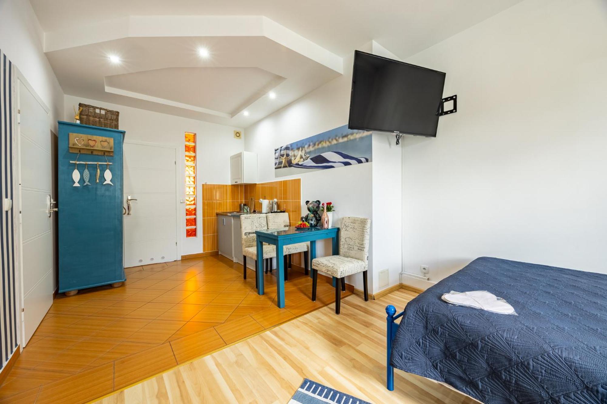 Apartamenty I Pokoje Blisko Morza Gryfa Pomorskiego 54 Мендзиздроє Екстер'єр фото